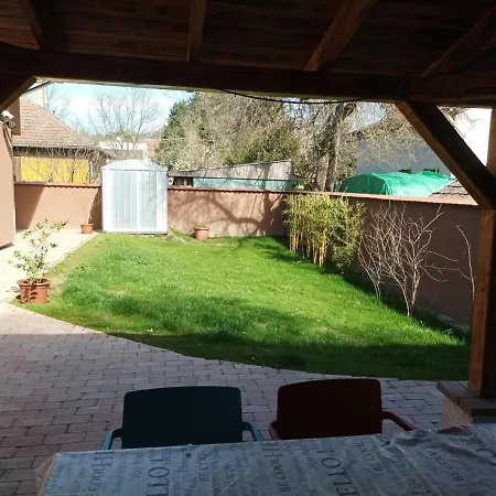 Magnolia Apartman Appartement Siófok